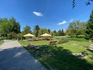 Pronájem bytu 2+kk, Praha - Kbely, Sedlářova, 52 m2