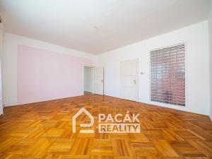 Prodej rodinného domu, Tršice, 1000 m2