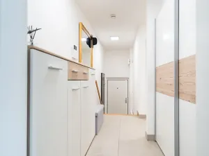 Prodej bytu 3+kk, Praha - Hrdlořezy, Mezitraťová, 82 m2