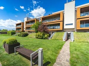 Prodej bytu 3+kk, Praha - Hrdlořezy, Mezitraťová, 82 m2