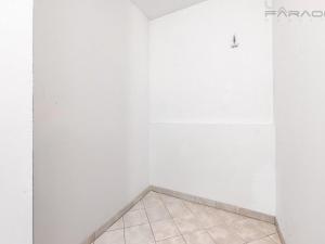 Pronájem bytu 2+1, Praha - Smíchov, Na Císařce, 81 m2