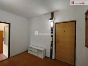 Pronájem bytu 2+1, Ostrov, Severní, 56 m2