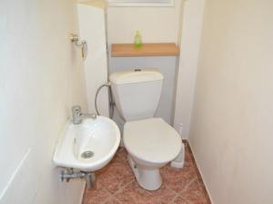 Pronájem bytu 1+kk, Praha - Vinohrady, Kouřimská, 27 m2
