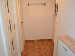 Pronájem bytu 1+kk, Praha - Vinohrady, Kouřimská, 27 m2
