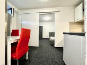 Pronájem bytu 2+kk, Zlín, Klabalská I, 38 m2