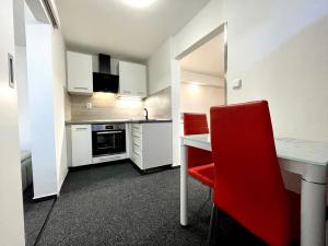 Pronájem bytu 2+kk, Zlín, Klabalská I, 38 m2