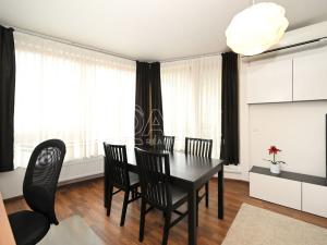Pronájem bytu 2+kk, Praha - Libeň, Kurta Konráda, 60 m2