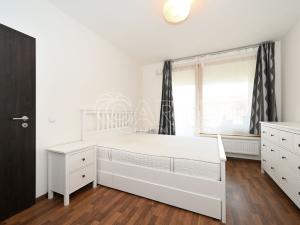 Pronájem bytu 2+kk, Praha - Libeň, Kurta Konráda, 60 m2
