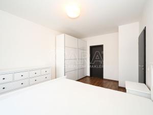 Pronájem bytu 2+kk, Praha - Libeň, Kurta Konráda, 60 m2