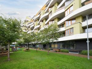 Pronájem bytu 2+kk, Praha - Libeň, Kurta Konráda, 60 m2