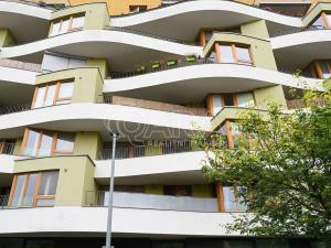 Pronájem bytu 2+kk, Praha - Libeň, Kurta Konráda, 60 m2