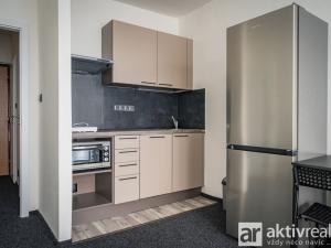 Pronájem bytu 1+kk, Praha - Střížkov, Černého, 30 m2