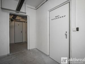 Pronájem bytu 1+kk, Praha - Střížkov, Černého, 30 m2