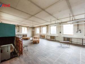 Prodej výrobních prostor, Brno - Maloměřice, Karlova, 1000 m2