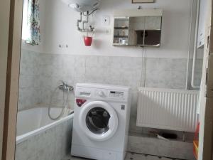 Prodej rodinného domu, Oloví, Horní Ulice, 90 m2