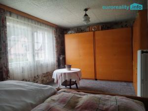 Prodej rodinného domu, Oloví, Horní Ulice, 90 m2