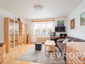 Prodej bytu 2+1, Hostinné, Lidická, 63 m2