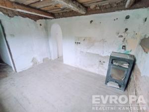 Prodej garáže, Náchod - Běloves, 1. Máje, 60 m2