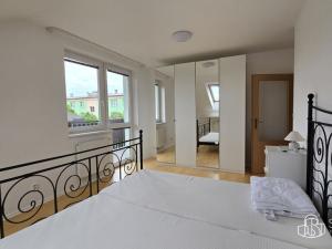Pronájem bytu 2+1, Nová Role, U Plynárny, 62 m2