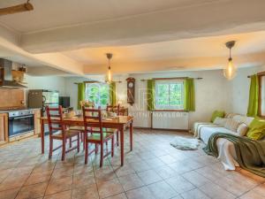 Prodej chalupy, Dolní Žandov - Horní Žandov, 152 m2