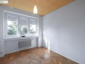 Prodej bytu 3+1, Praha - Komořany, Na Poustkách, 77 m2