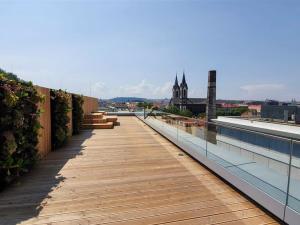 Pronájem kanceláře, Praha - Karlín, Pernerova, 80 m2