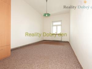Prodej bytu 3+1, Opava, Mírová, 90 m2