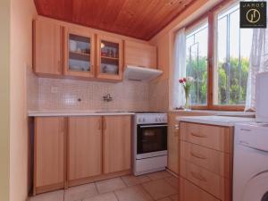 Prodej chaty, Kladno, Na Vysokém, 48 m2