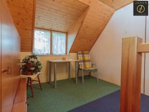 Prodej chaty, Kladno, Na Vysokém, 48 m2