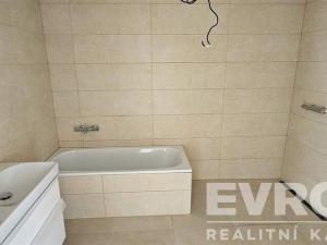 Prodej rodinného domu, Sezemice, Družstevní, 121 m2