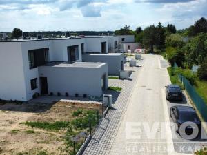 Prodej rodinného domu, Sezemice, Družstevní, 121 m2