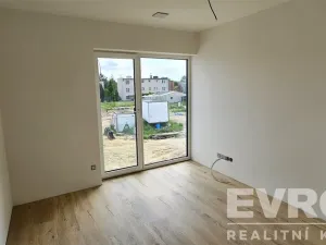 Prodej rodinného domu, Sezemice, Družstevní, 121 m2