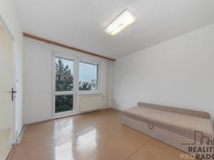 Prodej bytu 3+1, Moravský Krumlov, Sídliště, 73 m2