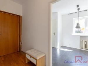 Prodej podílu bytu 2+1, Karlovy Vary, 5. května, 59 m2