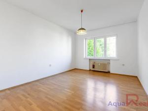 Prodej podílu bytu 2+1, Karlovy Vary, 5. května, 59 m2