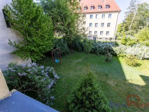Prodej podílu bytu 2+1, Karlovy Vary, 5. května, 59 m2