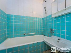 Pronájem bytu 2+1, Praha - Letňany, Šumperská, 52 m2