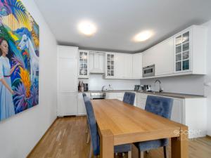 Prodej bytu 4+kk, Praha - Letňany, Nepomuckých, 106 m2