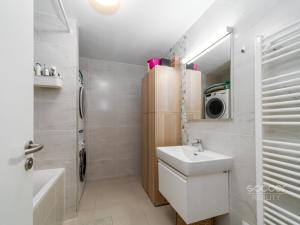 Prodej bytu 4+kk, Praha - Letňany, Nepomuckých, 106 m2