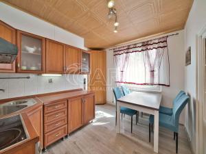 Prodej bytu 3+1, Libochovany, 71 m2