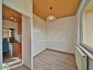 Prodej bytu 3+1, Libochovany, 71 m2