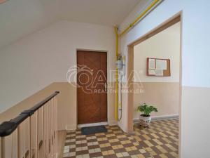Prodej bytu 3+1, Libochovany, 71 m2
