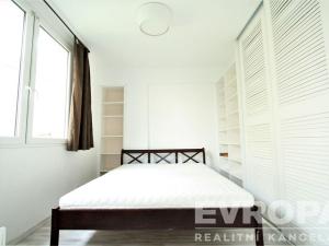 Pronájem bytu 3+kk, Praha - Nusle, Na Topolce, 75 m2