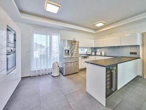 Prodej rodinného domu, Vysoký Újezd, Stodolní, 280 m2