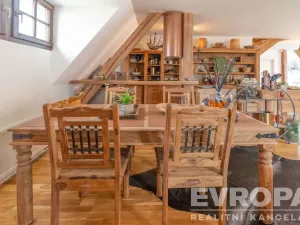 Prodej bytu 4+kk, Liberec - Liberec I-Staré Město, Masarykova, 164 m2