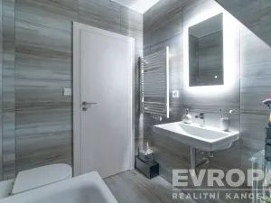 Prodej bytu 4+kk, Liberec - Liberec I-Staré Město, Masarykova, 164 m2