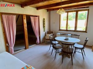 Prodej chalupy, Nezabudice, 230 m2