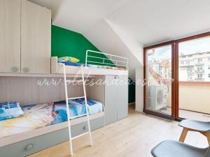 Prodej bytu 3+1, Praha - Vršovice, 28. pluku, 139 m2