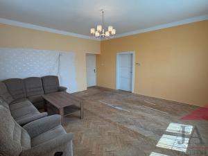 Prodej bytu 3+1, Klatovy - Klatovy V, Plánická, 128 m2