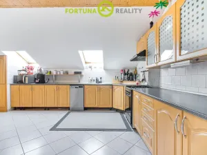 Prodej rodinného domu, Studénka, 2. května, 318 m2